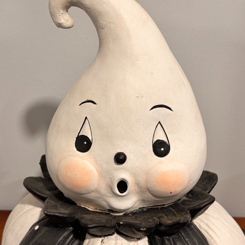 Johanna Parker Jumbo Ghost Gus Statue 17" Height